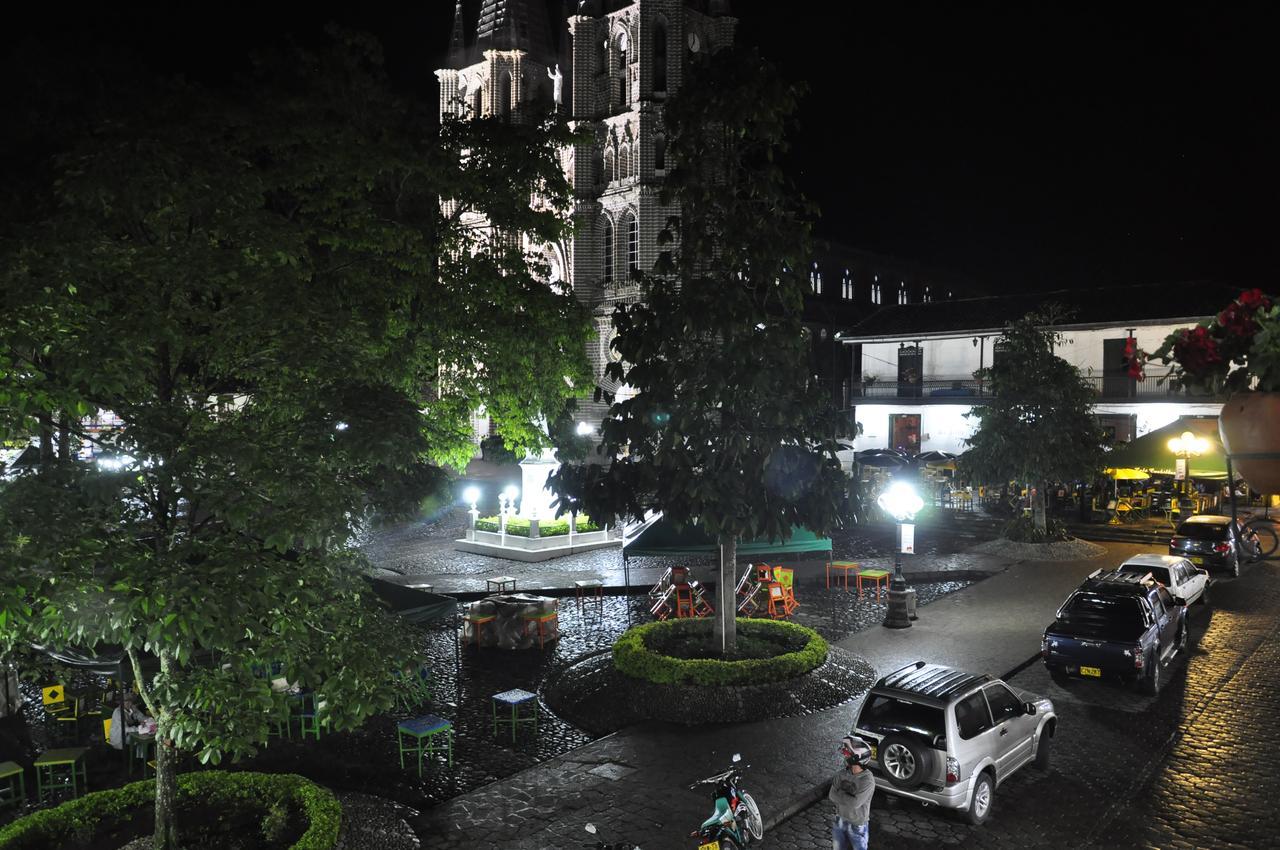 Hotel Valdivia Plaza Jardín Eksteriør bilde