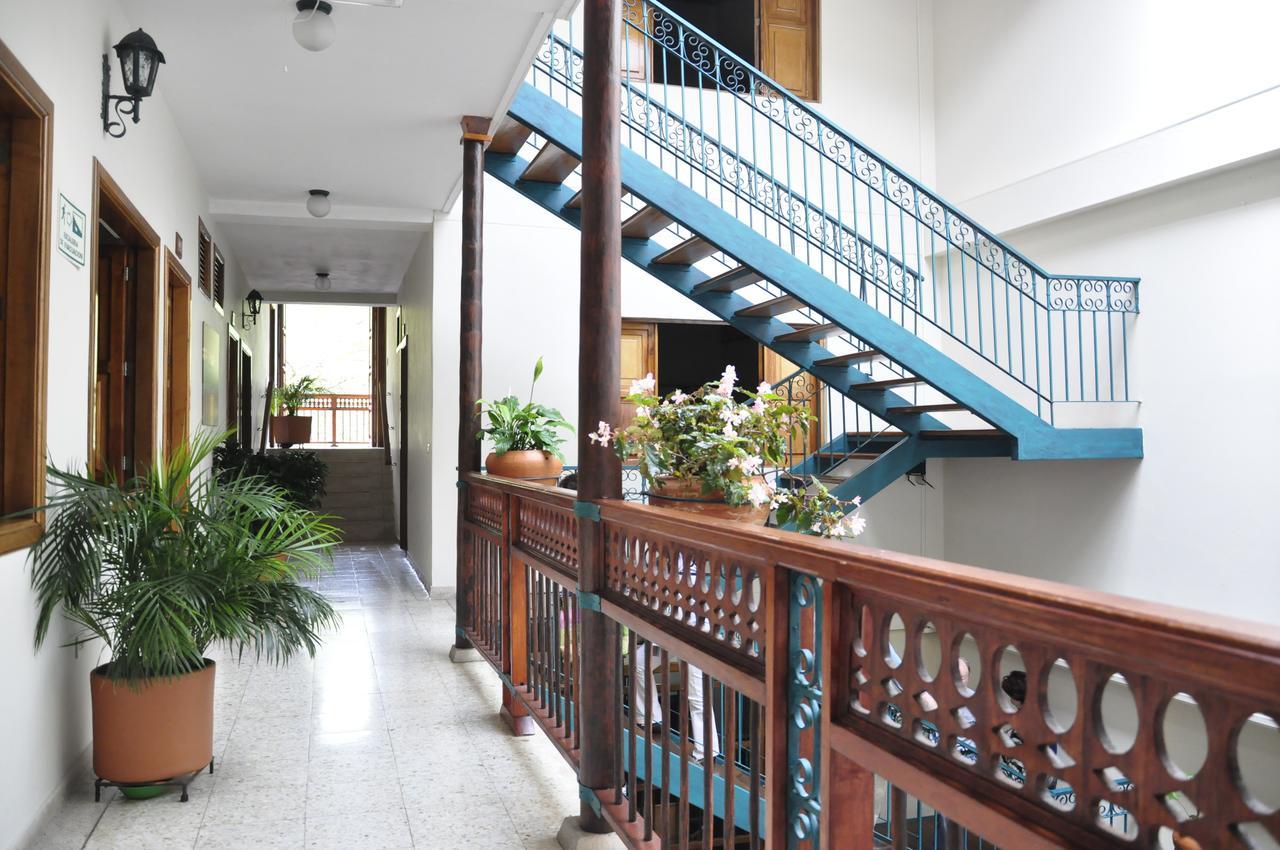 Hotel Valdivia Plaza Jardín Eksteriør bilde